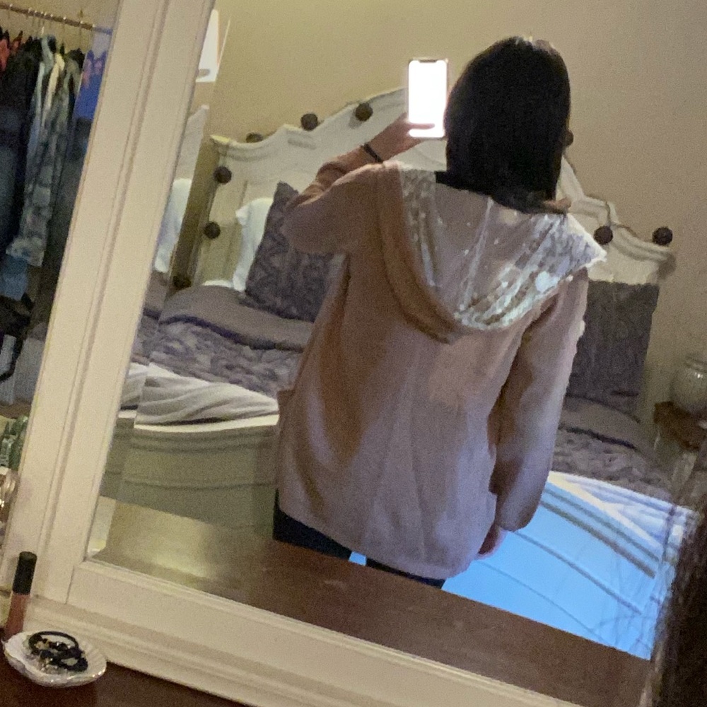 Cardigan - Picture 4 of 4